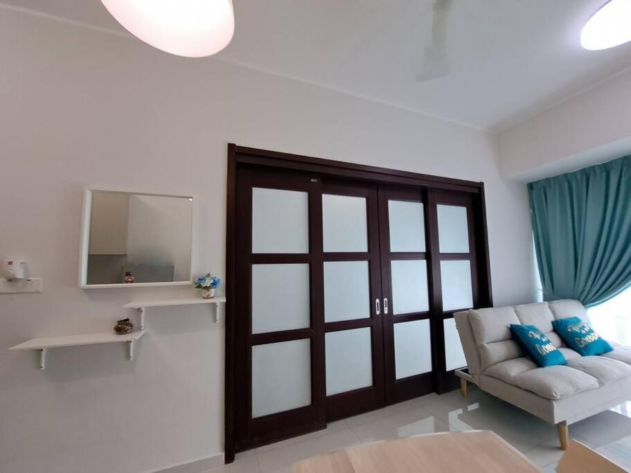ג'והור בהרו Cozy Home Country Garden At Dangabay Of Jb, Free Wifi And Streaming מראה חיצוני תמונה