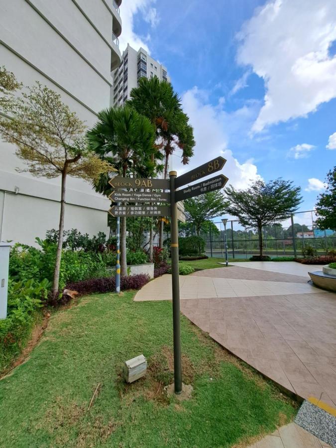 ג'והור בהרו Cozy Home Country Garden At Dangabay Of Jb, Free Wifi And Streaming מראה חיצוני תמונה